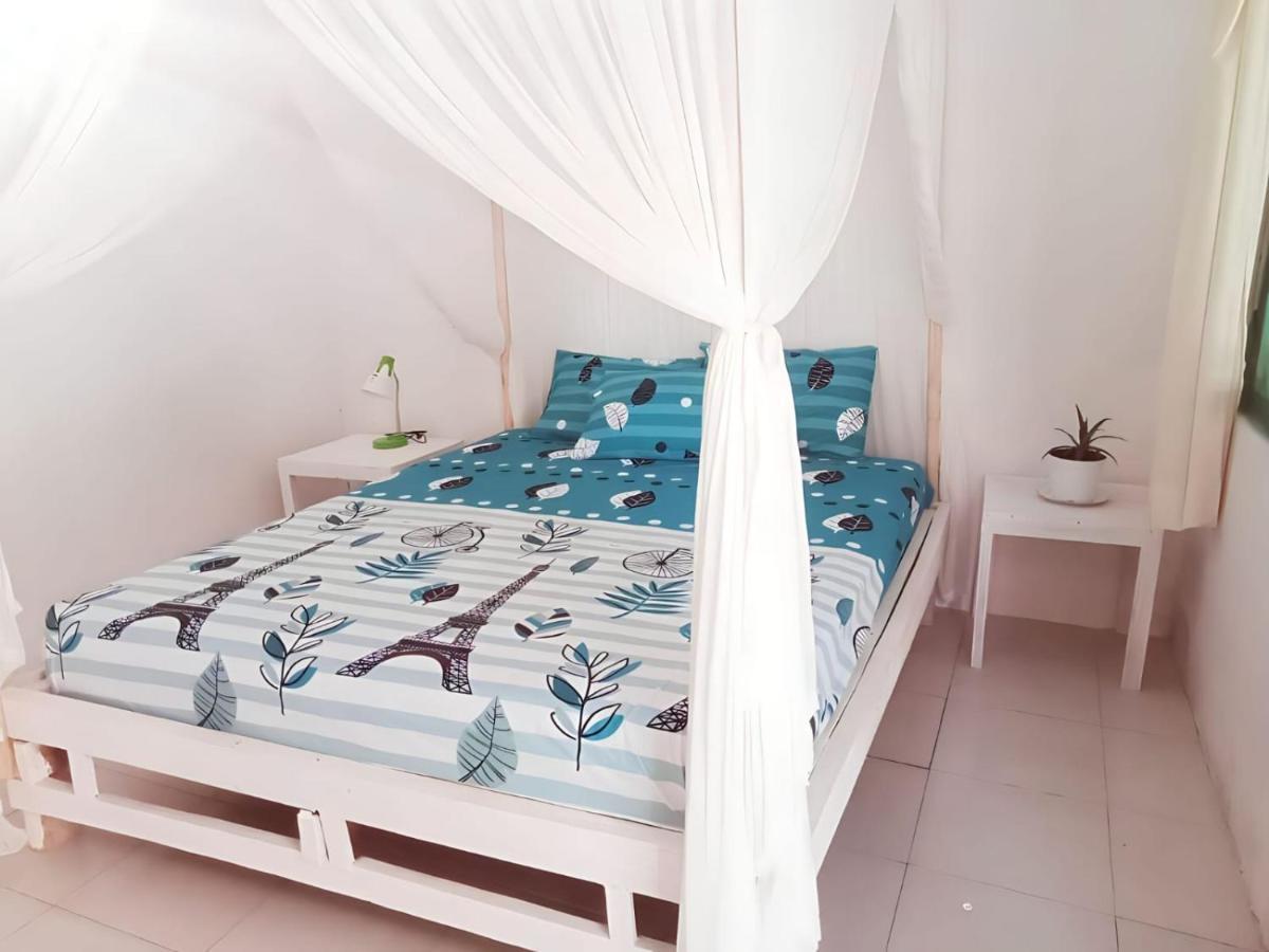 The Village Rua Beach Homestay Eksteriør billede